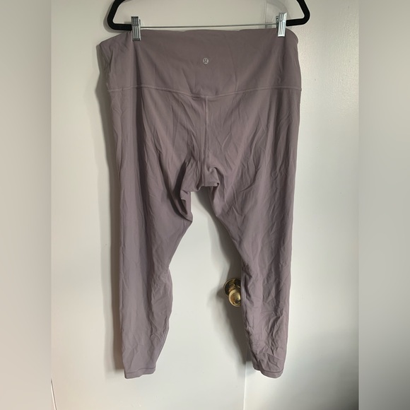 Lululemon Align High Rise Tight 28” * Twist Waist - Picture 3 of 5